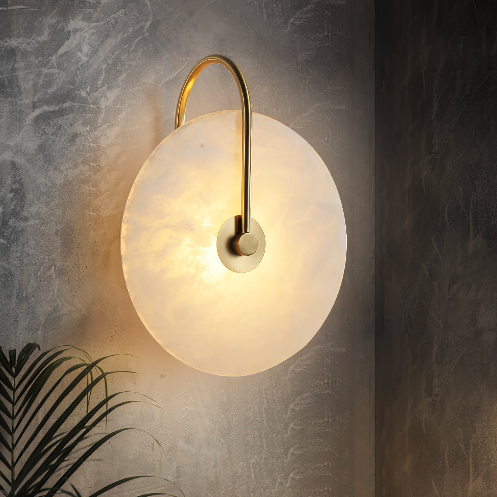 Wall Light Round | LED Alabaster Fixture | Ridorn