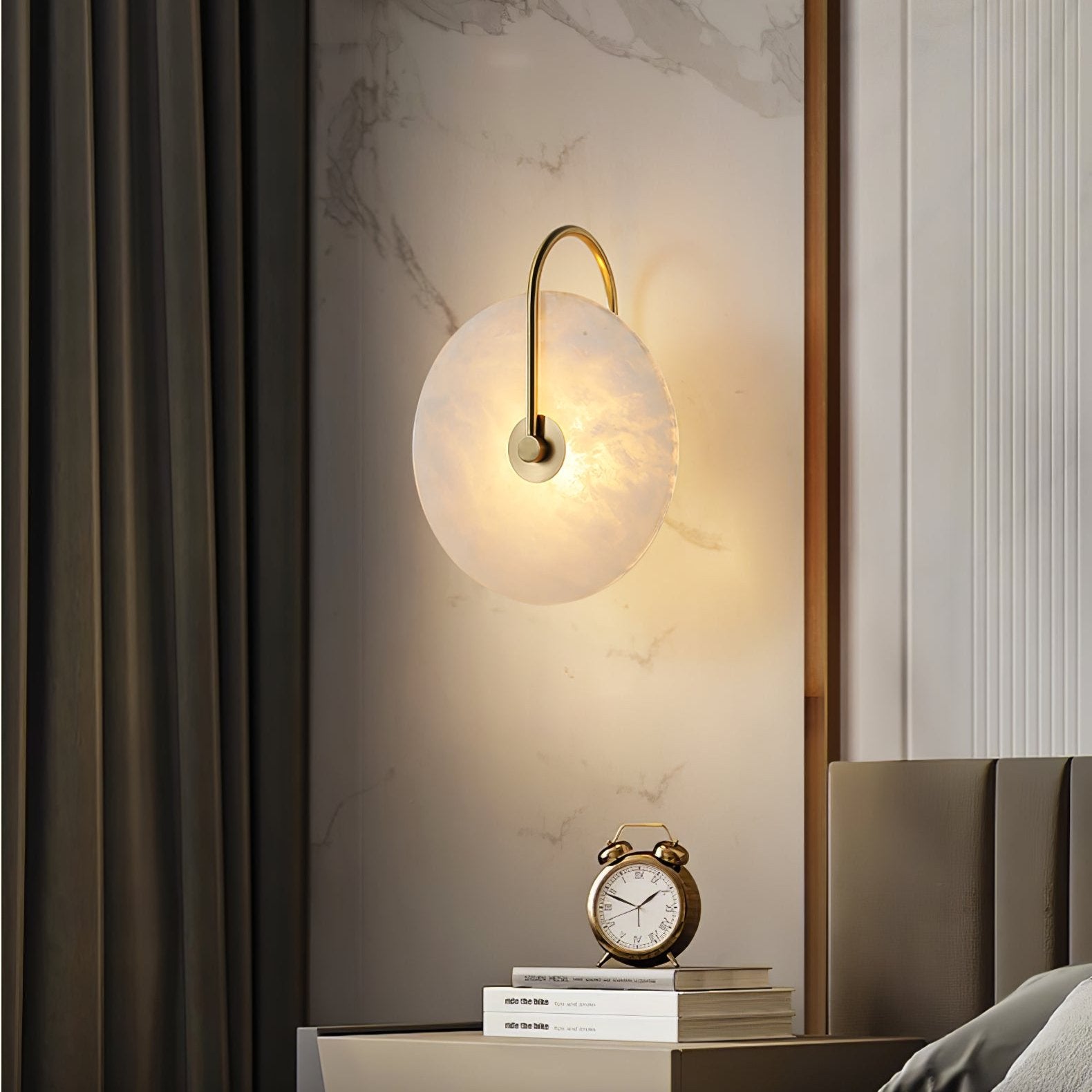 Wall Light Round | LED Alabaster Fixture | Ridorn